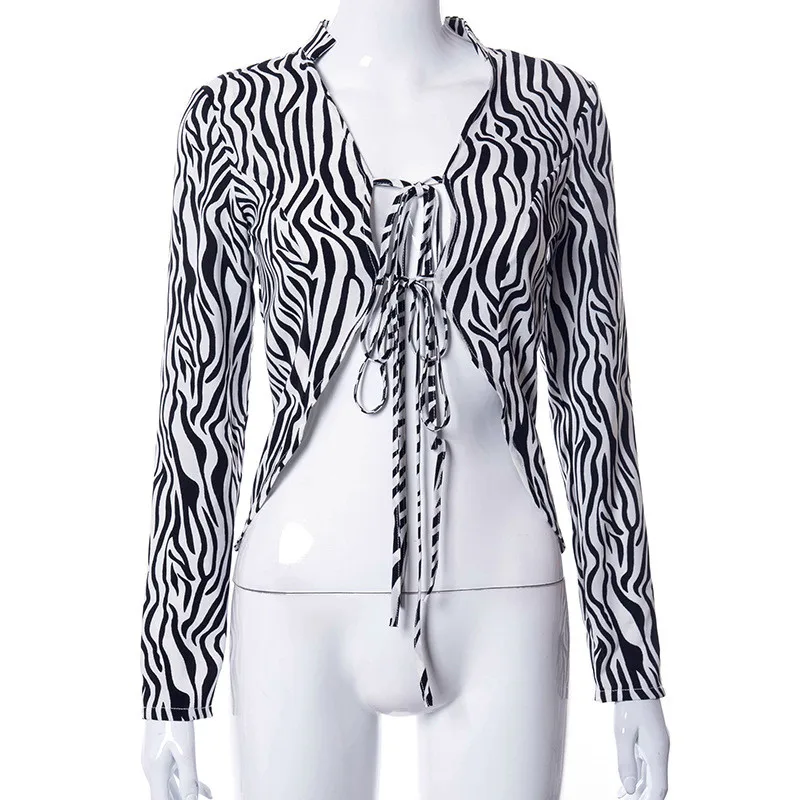 2021 Summer Sexy Tee T-shirt Women Print Casual Bandage Long Sleeve Bodycon Cropped Shirts Women Party Fashion Female T-shirt
2021 Summer Sexy Tee T-shirt Women Print Casual Bandage Long Sleeve Bodycon Cropped Shirts Women Party Fashion Female T-shirt