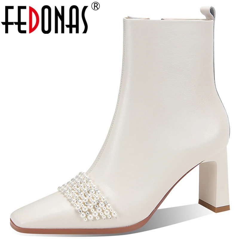 Женские ботильоны из натуральной кожи FEDONAS, вечерние ботильоны из натуральной кожи на высоком каблуке, на молнии, Осень-зима
Женские ботильоны из натуральной кожи FEDONAS, вечерние ботильоны из натуральной кожи на высоком каблуке, на молнии, Осень-зима
