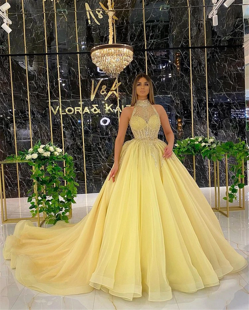Yellow Halter Neck Evening Dresses For Woman Elegant Formal Party Gowns Beaded Special Occasion Night Wear 2021 Abendkleider
Yellow Halter Neck Evening Dresses For Woman Elegant Formal Party Gowns Beaded Special Occasion Night Wear 2021 Abendkleider