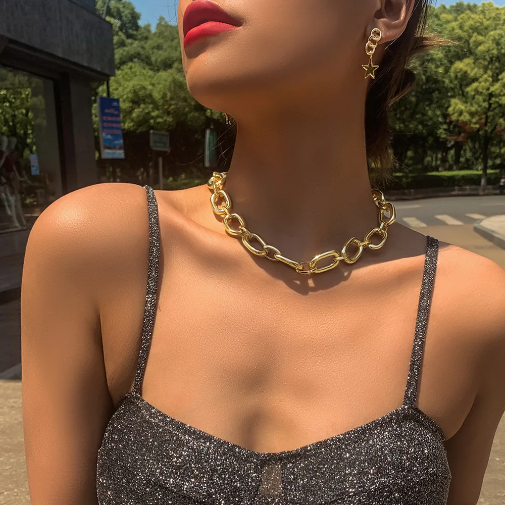 Metal short necklace fashion hip-hop exaggerated style wild boutique clavicle chain
Metal short necklace fashion hip-hop exaggerated style wild boutique clavicle chain