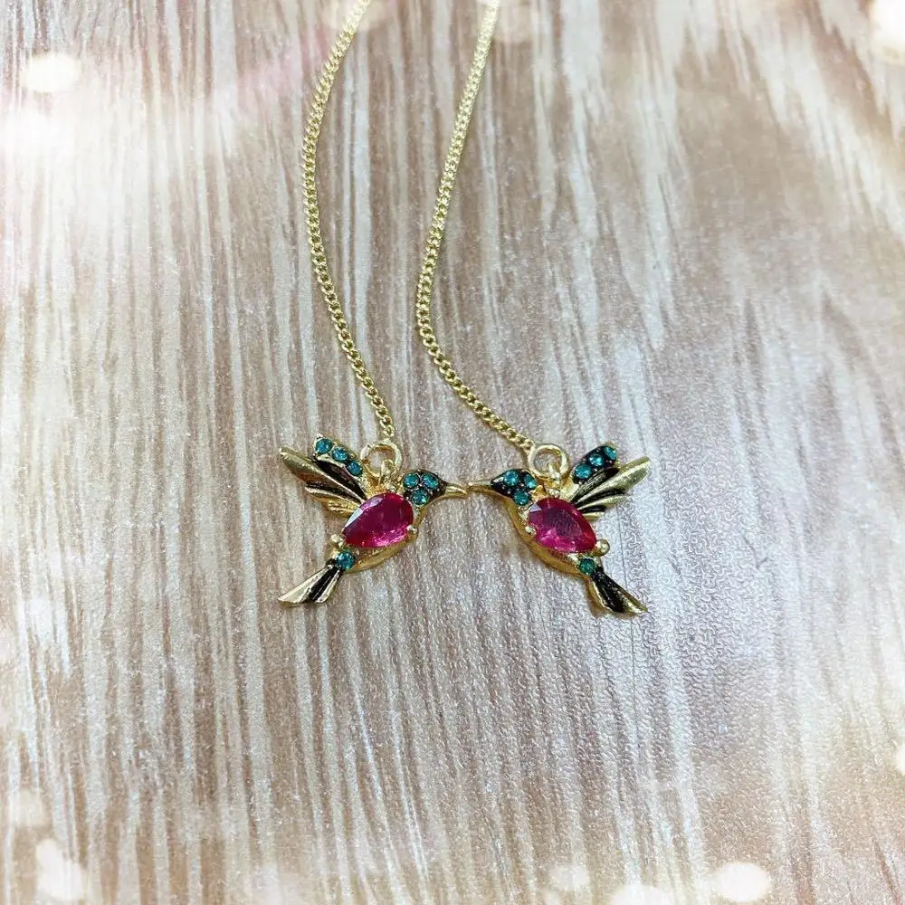 New Fashion Little Bird Drop Long Hanging Earrings for Women Elegant Girl Tassel Earring Stylish Jewelry Personality Gift 
New Fashion Little Bird Drop Long Hanging Earrings for Women Elegant Girl Tassel Earring Stylish Jewelry Personality Gift