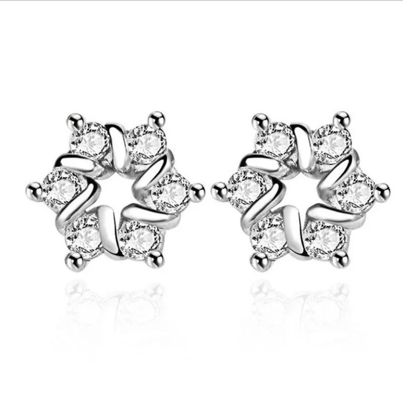 Shiny Zircon Snowflake Stud Earrings Girls Jewelry Fashion Lady 925 Sterling Silver Earring Female Piercing Accessories
Shiny Zircon Snowflake Stud Earrings Girls Jewelry Fashion Lady 925 Sterling Silver Earring Female Piercing Accessories