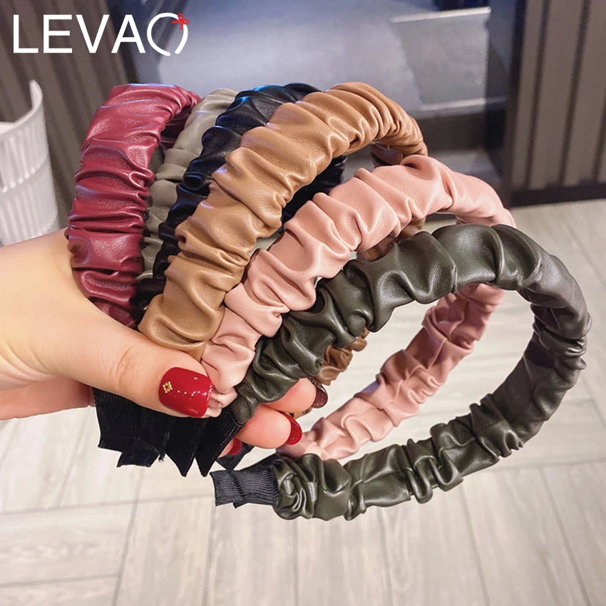 Levao Retro Ruched Headband PU Leather Head Band Bezel for Women Hair Accessories New Solid Color Hair Hoop Hairbands
Levao Retro Ruched Headband PU Leather Head Band Bezel for Women Hair Accessories New Solid Color Hair Hoop Hairbands