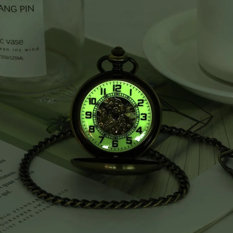 Luxury Luminous Mechanical Pocket Watch Bronze Hollow Wheel Hand-Winding Steampunk Pocket Hanging Chain Antique Watch Best Gifts
Luxury Luminous Mechanical Pocket Watch Bronze Hollow Wheel Hand-Winding Steampunk Pocket Hanging Chain Antique Watch Best Gifts