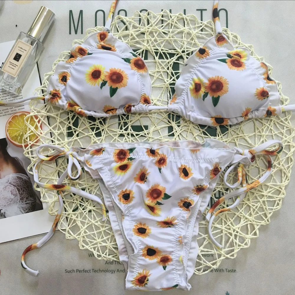 Sexy Floral Print High Waist Swimsuit Bikinis Set Women Sunflower Print iBrazilian Swimwear Two-piece Bathing
Sexy Floral Print High Waist Swimsuit Bikinis Set Women Sunflower Print iBrazilian Swimwear Two-piece Bathing