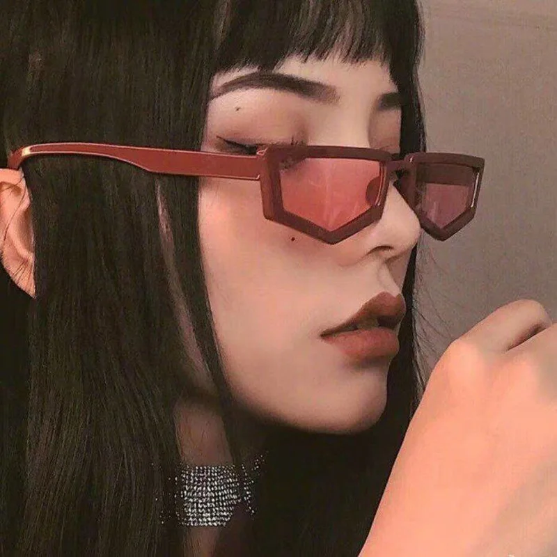 Retro Square Sunglasses Fashion Women Stylish Cool Decoration Wholesale Lady Sun Shade Summer Vocation Eyewear
Retro Square Sunglasses Fashion Women Stylish Cool Decoration Wholesale Lady Sun Shade Summer Vocation Eyewear