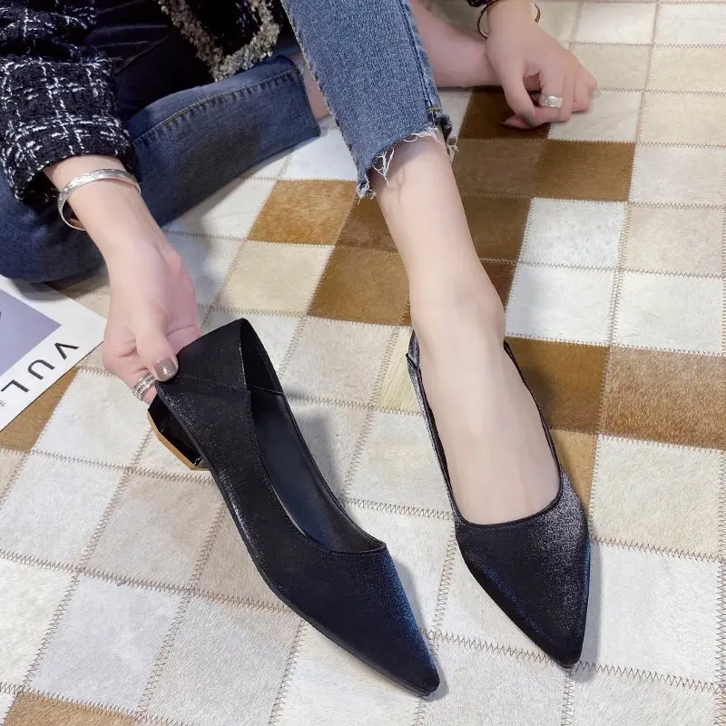 Flat Black Shoes For Women Female Footwear Low Heels Pointed Toe Shallow Mouth Riband Casual Sneaker Dress Nurse Slip-On Lace-Up
Flat Black Shoes For Women Female Footwear Low Heels Pointed Toe Shallow Mouth Riband Casual Sneaker Dress Nurse Slip-On Lace-Up