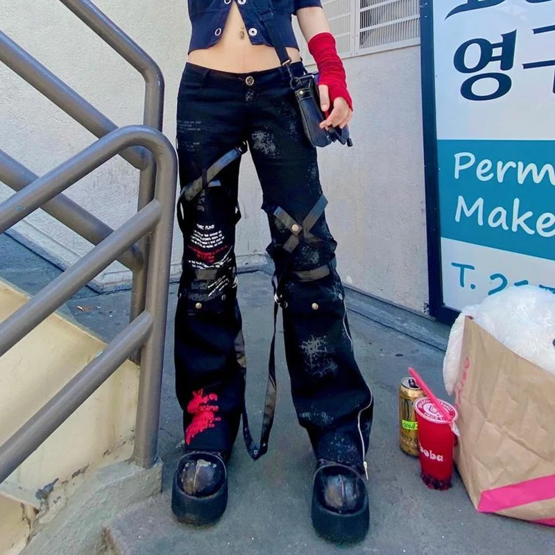 WeiYao Ribbon Patchwork Punk Black Y2K Pants Women Printed Streetwear Hippie Cargo Pants Baggy Grunge Goth Zipper Hip Hop 90S
WeiYao Ribbon Patchwork Punk Black Y2K Pants Women Printed Streetwear Hippie Cargo Pants Baggy Grunge Goth Zipper Hip Hop 90S