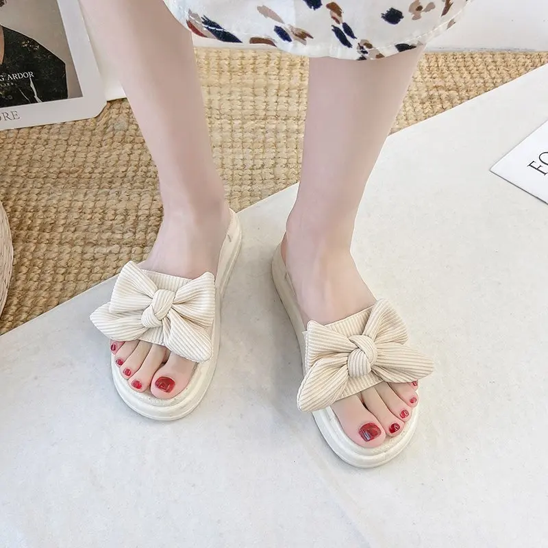 Shoes Slippers Soft Slipers Women Platform Slides Low Fashion Butterfly-Knot Comfort 2021 Flat Luxury PU Butterfly-knot Rome Fab
Shoes Slippers Soft Slipers Women Platform Slides Low Fashion Butterfly-Knot Comfort 2021 Flat Luxury PU Butterfly-knot Rome Fab
