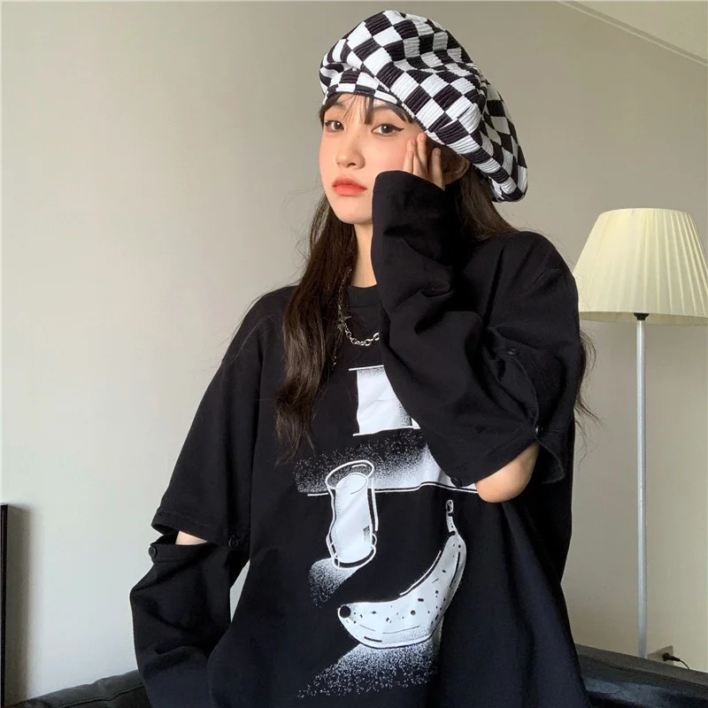 Real Shot Autumn Stitching Sleeves Fake Two-Piece Loose Top T 
Real Shot Autumn Stitching Sleeves Fake Two-Piece Loose Top T