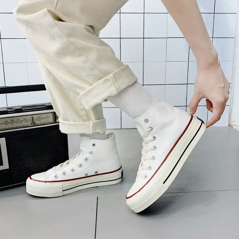 Women's Vulcanized Platform Shoes Spring Autumn Women's Classic High-top Canvas Shoes Thick-soled Inner Increase White Shoes
Women's Vulcanized Platform Shoes Spring Autumn Women's Classic High-top Canvas Shoes Thick-soled Inner Increase White Shoes