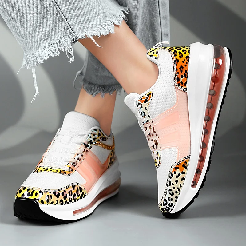 Air Cushion Women Running Shoes Comfortable Women's Sneakers Breathable Mesh Woman Sports Shoes Lace Up Female Walking Zapatilla
Air Cushion Women Running Shoes Comfortable Women's Sneakers Breathable Mesh Woman Sports Shoes Lace Up Female Walking Zapatilla