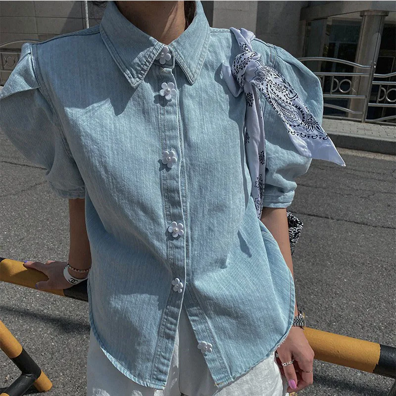 Hzirip Korean Vintage Fashion All-Match Flowers Cute Single-Breasted Notched Summer 2021 Hot Ladies Blue Denim Shirt Blouses
Hzirip Korean Vintage Fashion All-Match Flowers Cute Single-Breasted Notched Summer 2021 Hot Ladies Blue Denim Shirt Blouses