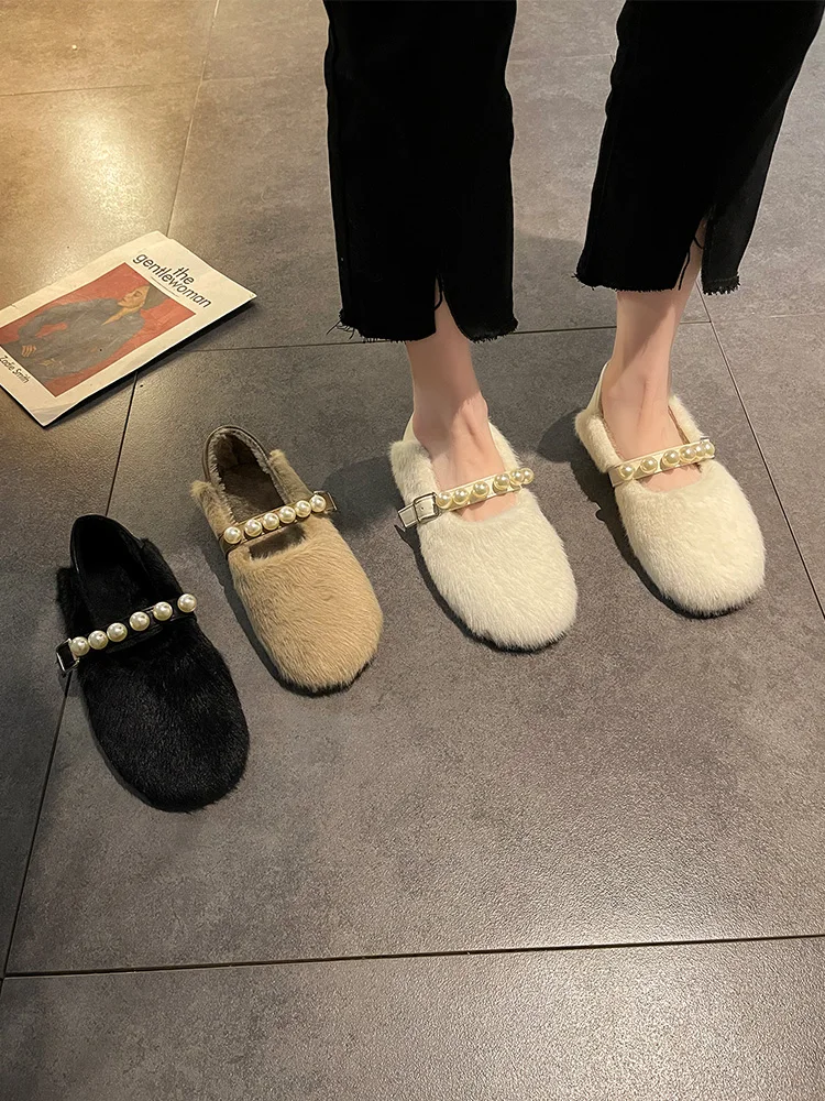 Туфли женские с круглым носком, меховые, без застежки, лоферы, украшение с жемчугом, повседневная обувь, 2 сезона осень-лето
Туфли женские с круглым носком, меховые, без застежки, лоферы, украшение с жемчугом, повседневная обувь, 2 сезона осень-лето