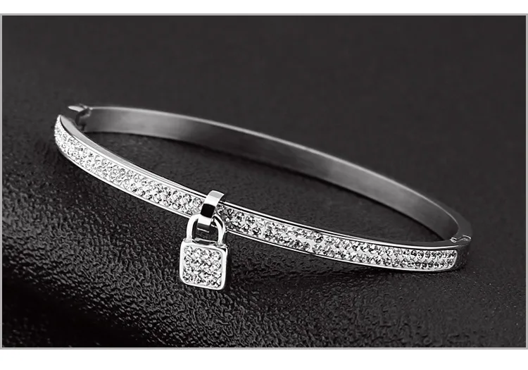 Argil creative lock lovers titanium steel fashion jewelry female accessories bangle rose gold bracelet wristlet jewel couples
Argil creative lock lovers titanium steel fashion jewelry female accessories bangle rose gold bracelet wristlet jewel couples
