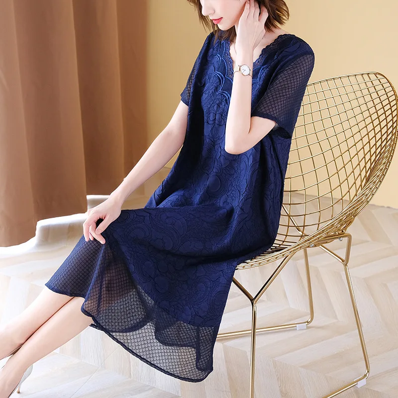 Mom's Dress 2020 Summer New Loose Oversized Heavy Work Embroidered A-line Dress
Mom's Dress 2020 Summer New Loose Oversized Heavy Work Embroidered A-line Dress