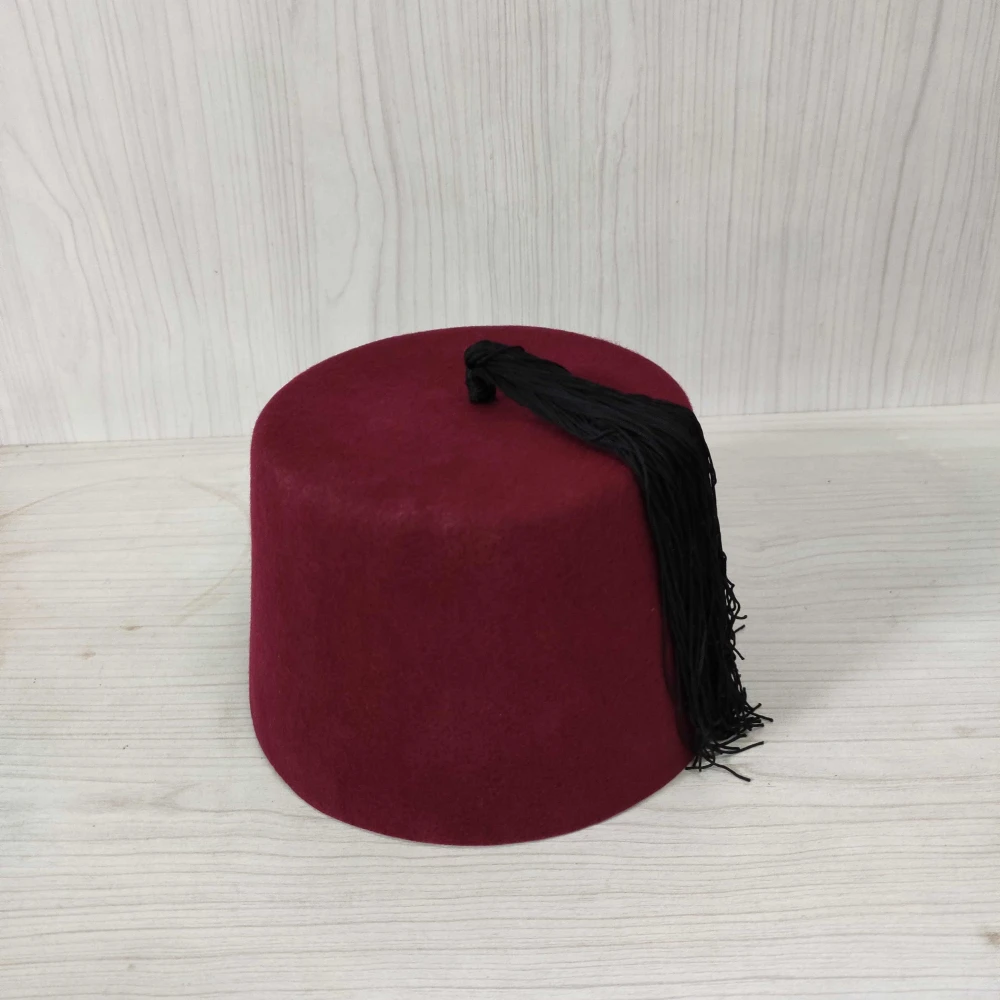 Fez Authentic Ottoman Turkish Fes Doctor Who Velvet Hat Tassel Medium Height 11cm Egyptian Morocco Fez Hat Costume Assessories
Fez Authentic Ottoman Turkish Fes Doctor Who Velvet Hat Tassel Medium Height 11cm Egyptian Morocco Fez Hat Costume Assessories