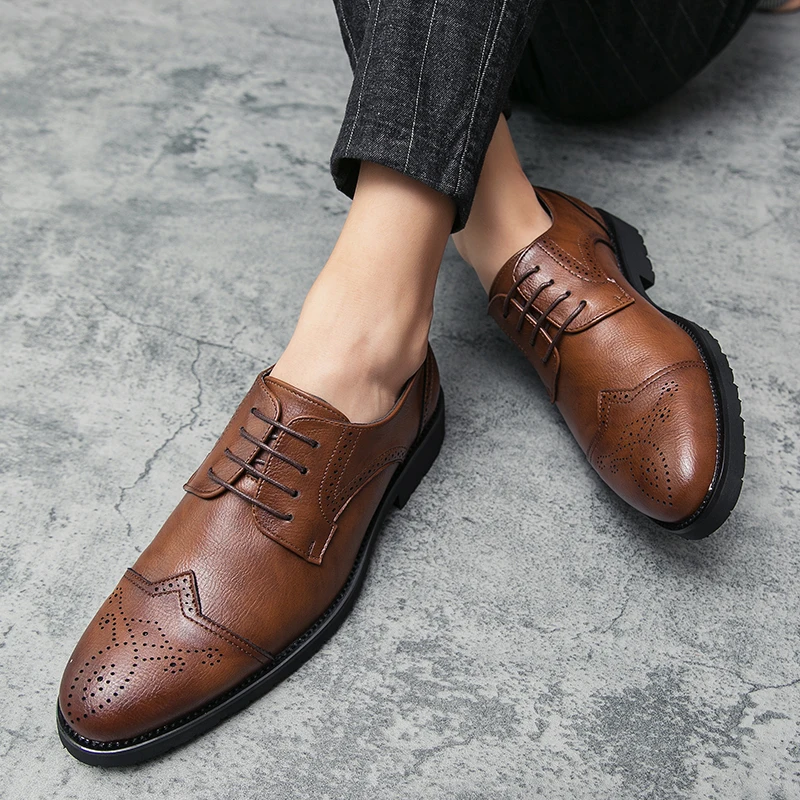 Leather Men formal shoes lace up breathable Brogue elegant classic business wedding party shoes men social mens dress shoes
Leather Men formal shoes lace up breathable Brogue elegant classic business wedding party shoes men social mens dress shoes