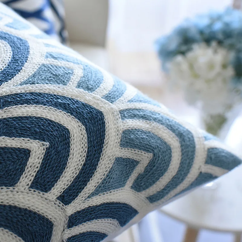 Hot Towel Embroidered Cushion Cover Navy Blue/White Geometric Floral Canvas Cotton Suqare Throw Pillowcase for Sofa Home Decor
Hot Towel Embroidered Cushion Cover Navy Blue/White Geometric Floral Canvas Cotton Suqare Throw Pillowcase for Sofa Home Decor