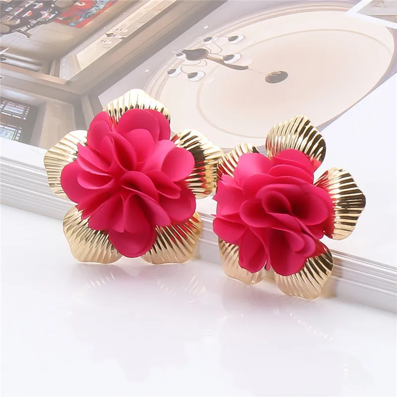 Vintage Metal New Arrival Sweet Cute Holiday Flower Stud Earrings For Women Fashion Elegant Oorbellen Bijoux Party Gifts
Vintage Metal New Arrival Sweet Cute Holiday Flower Stud Earrings For Women Fashion Elegant Oorbellen Bijoux Party Gifts