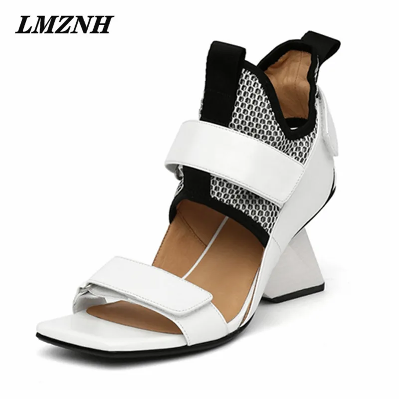 Occident Personality Sandals Woman 2021 Leather Mesh Strange Heels Rome Comfortable Woman Sandals Summer Brand Designer Shoes
Occident Personality Sandals Woman 2021 Leather Mesh Strange Heels Rome Comfortable Woman Sandals Summer Brand Designer Shoes