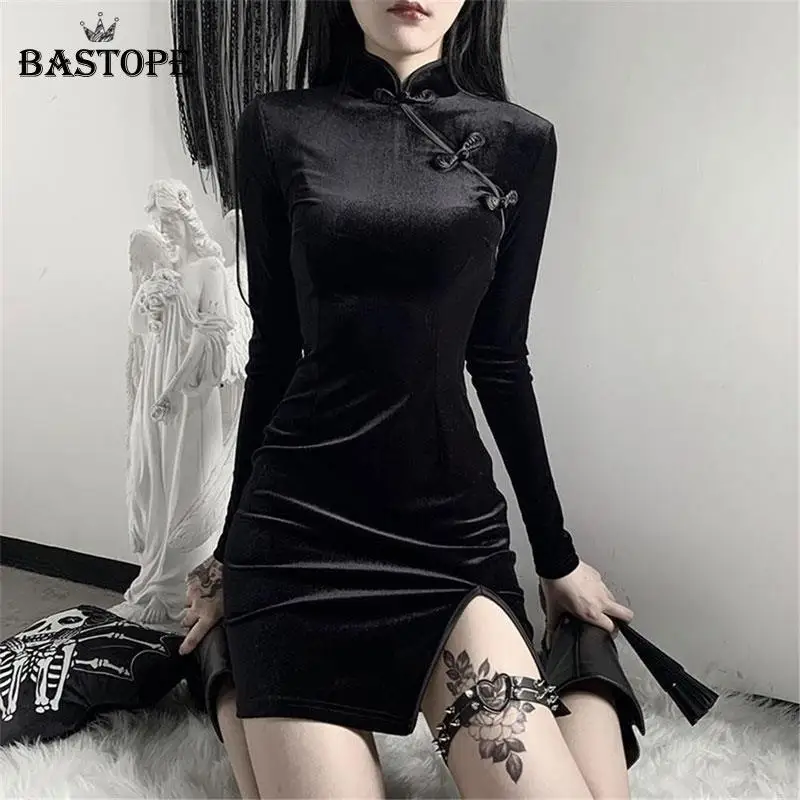 BASTOPE Gothic Dark women dress Cheongsam chinese style skinny mini dress Retro Slim High Waist Dresses Summer Clothing 2021
BASTOPE Gothic Dark women dress Cheongsam chinese style skinny mini dress Retro Slim High Waist Dresses Summer Clothing 2021