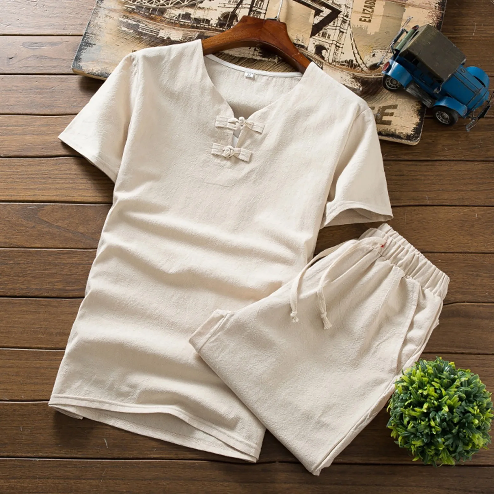 2021 Men's Summer Fashion Solid Color Casual Set Comfortable Cotton-Hemp Loose Short Sleeve Shorts Male Fitness Refreshing Suit
2021 Men's Summer Fashion Solid Color Casual Set Comfortable Cotton-Hemp Loose Short Sleeve Shorts Male Fitness Refreshing Suit