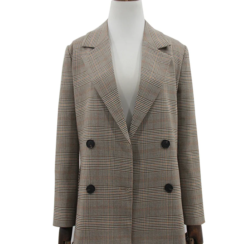 Office Ladies Notched Collar Plaid Women Blazer Double Breasted Autumn Jacket 2021 Casual Pockets Female Suits Coat
Office Ladies Notched Collar Plaid Women Blazer Double Breasted Autumn Jacket 2021 Casual Pockets Female Suits Coat