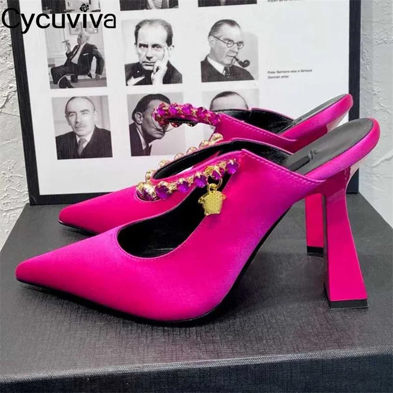 Sexy Thin High Heel Crystal Slippers Women Satin Pointy Toe Design Brand Sandals Summer Fashion Week Plus Size Dress Party Shoes
Sexy Thin High Heel Crystal Slippers Women Satin Pointy Toe Design Brand Sandals Summer Fashion Week Plus Size Dress Party Shoes