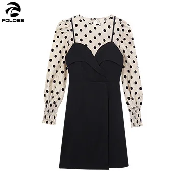 FOLOBE 2021 Spring Two Pieces Dresses Women Dots Puff Sleeve Tops+Black Spaghetti Straps V-neck Mini Dress Lady vestido feminino
FOLOBE 2021 Spring Two Pieces Dresses Women Dots Puff Sleeve Tops+Black Spaghetti Straps V-neck Mini Dress Lady vestido feminino