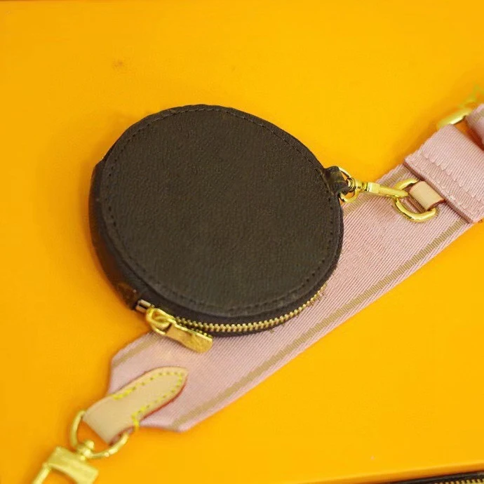 Vintage Print 3pcs Wallets Pink Lady Shoulder Messenger Bags Luxury Designer Handbags Totes Purses Women Fashion Crossbody Bag
Vintage Print 3pcs Wallets Pink Lady Shoulder Messenger Bags Luxury Designer Handbags Totes Purses Women Fashion Crossbody Bag