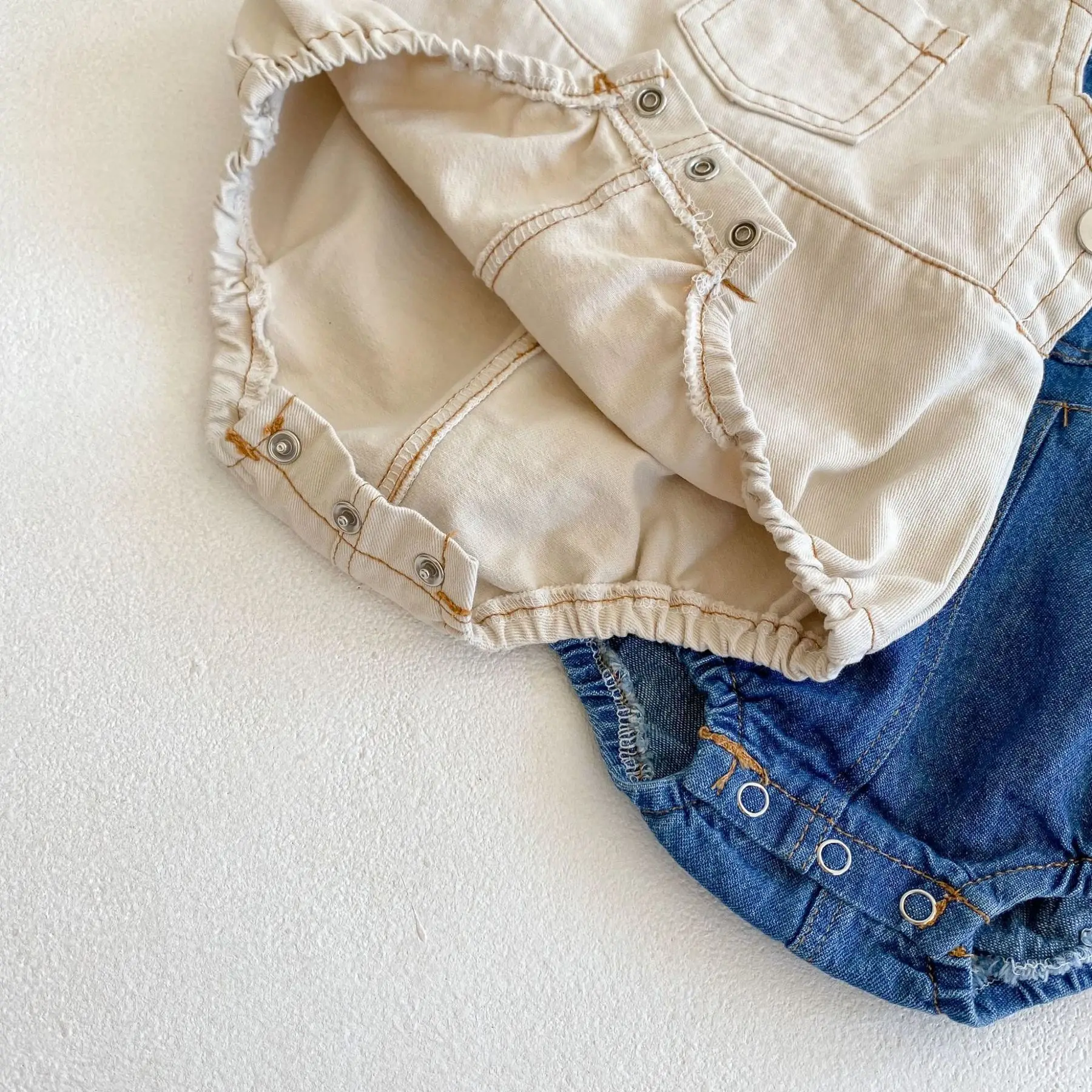 Koodykids Spring Baby Girl Boys Bodysuits Toddler Boys Outfits Denim Kids Boy Rompers Clothing Cute Baby Clothes 2021
Koodykids Spring Baby Girl Boys Bodysuits Toddler Boys Outfits Denim Kids Boy Rompers Clothing Cute Baby Clothes 2021