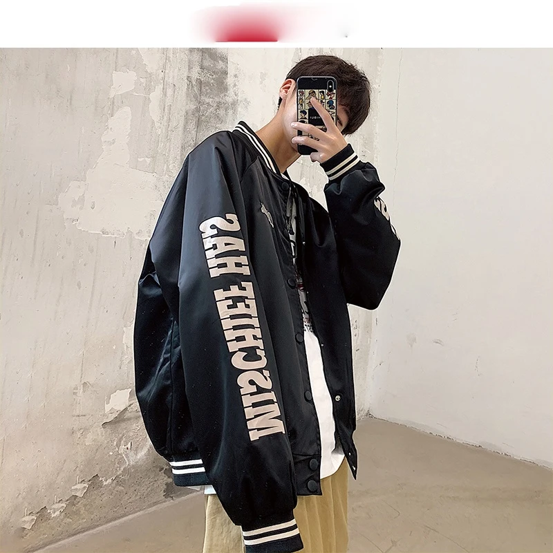 Streetwear Bomber Jacket Men 2020 Man Japan Style Baseball Jackets And Coats Hip Hop College Vintage Windbreaker Jacket
Streetwear Bomber Jacket Men 2020 Man Japan Style Baseball Jackets And Coats Hip Hop College Vintage Windbreaker Jacket