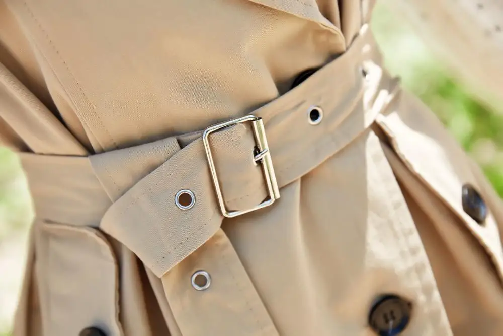 New Spring Spliced Lantern Sleeve Trench coat women Fashion Classic Double Breasted Belt Trench Coat Casual Outerwear CC337
New Spring Spliced Lantern Sleeve Trench coat women Fashion Classic Double Breasted Belt Trench Coat Casual Outerwear CC337