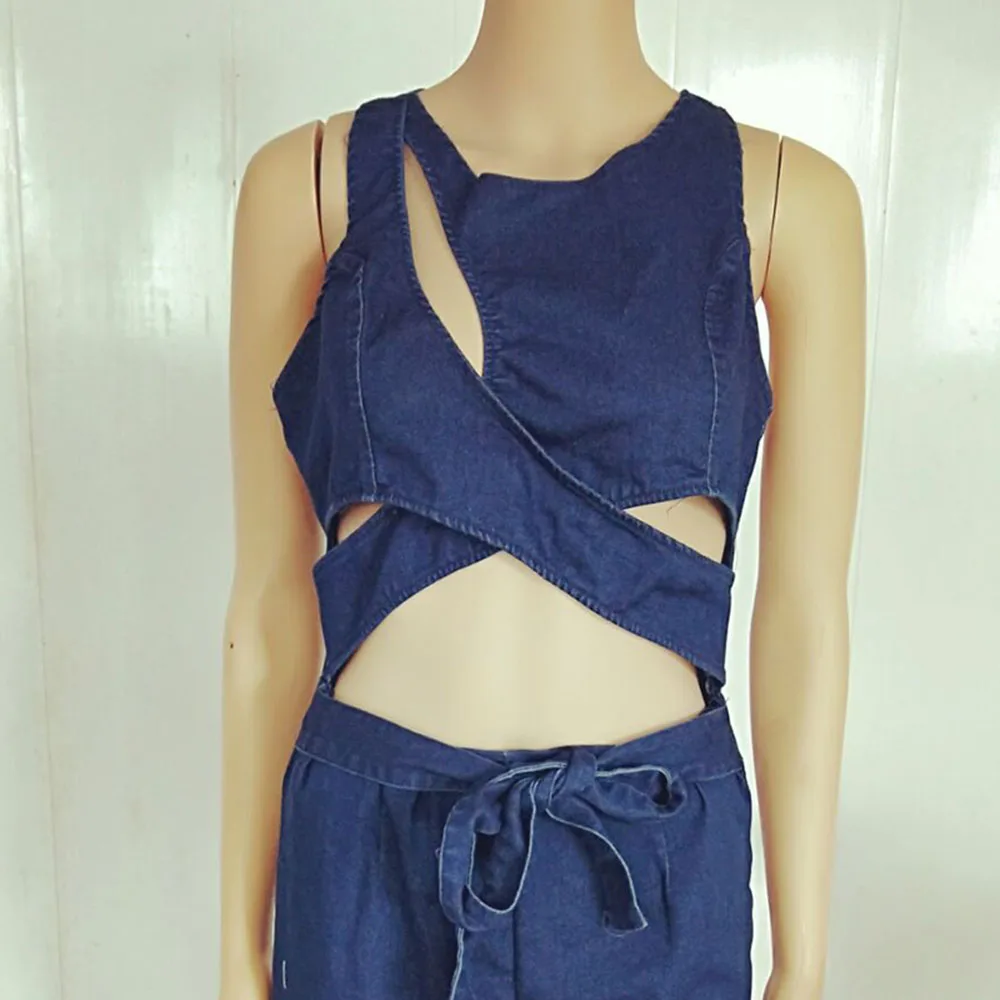 New Fashion Sexy Jeans Jumpsuit Women Hollow Out Sleeveless High Waist Denim Jumpsuits Back Zipper Ladies Skinny Rompers W1098
New Fashion Sexy Jeans Jumpsuit Women Hollow Out Sleeveless High Waist Denim Jumpsuits Back Zipper Ladies Skinny Rompers W1098