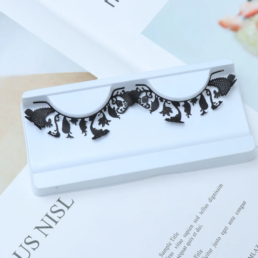 5 Pairs of Paper Eyelashes Christmas Paper Cutting False Eyelashes Party Supplies (JZ-03)