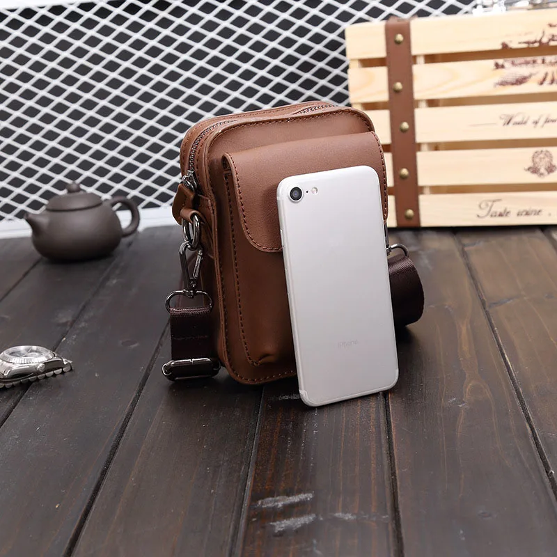 Crazy Horse Leather Men Shoulder Bag High Quality Fashion Phone Pocket Male Bag Brand Casual Vintage Shoulder Bags for Men 2018
Crazy Horse Leather Men Shoulder Bag High Quality Fashion Phone Pocket Male Bag Brand Casual Vintage Shoulder Bags for Men 2018