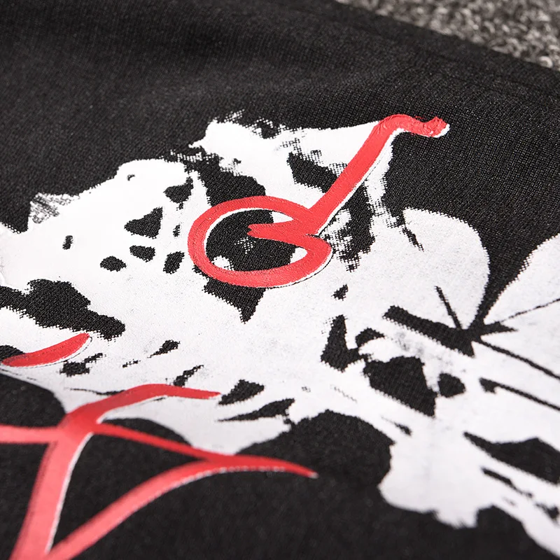 New Fashion Sportsuit and Tee Shirt Set Mens T Shirt Shorts + Short Pants Men Summer 
New Fashion Sportsuit and Tee Shirt Set Mens T Shirt Shorts + Short Pants Men Summer