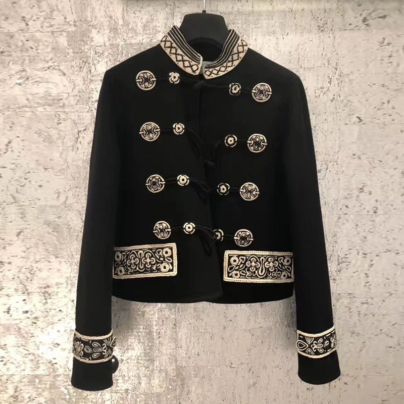 New autumn and winter handsome Navy style slim cardigan short embroidered button stand collar black coat looks thin
New autumn and winter handsome Navy style slim cardigan short embroidered button stand collar black coat looks thin