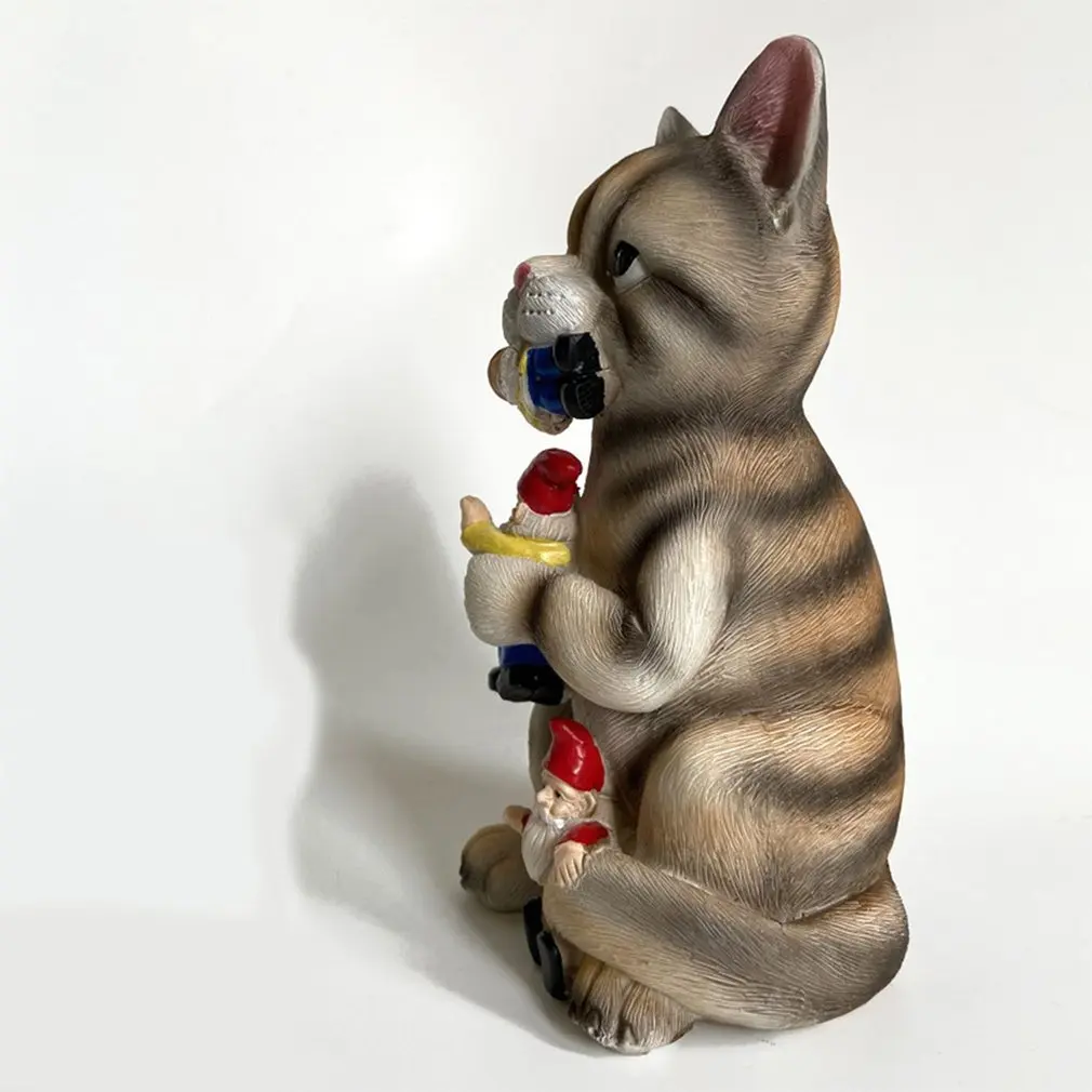 1 Piece Resin Garden Ornaments Cat Eating Dwarf Naughty Lawn Anti-ultraviolet And Waterproof Decorations Art Decor 
1 Piece Resin Garden Ornaments Cat Eating Dwarf Naughty Lawn Anti-ultraviolet And Waterproof Decorations Art Decor