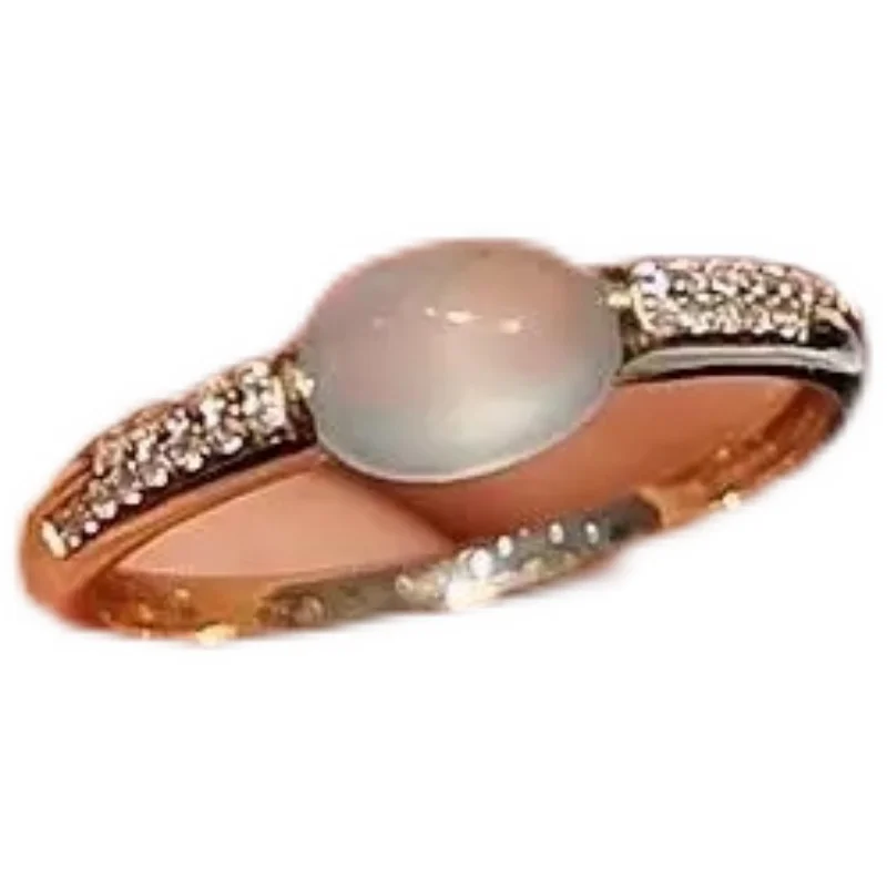 Small Fresh Ring Women's Ice-like Egg Surface Jade Ring Pure High Ice Chalcedony S925 Sterling Silver Inlaid Finger Lock
Small Fresh Ring Women's Ice-like Egg Surface Jade Ring Pure High Ice Chalcedony S925 Sterling Silver Inlaid Finger Lock