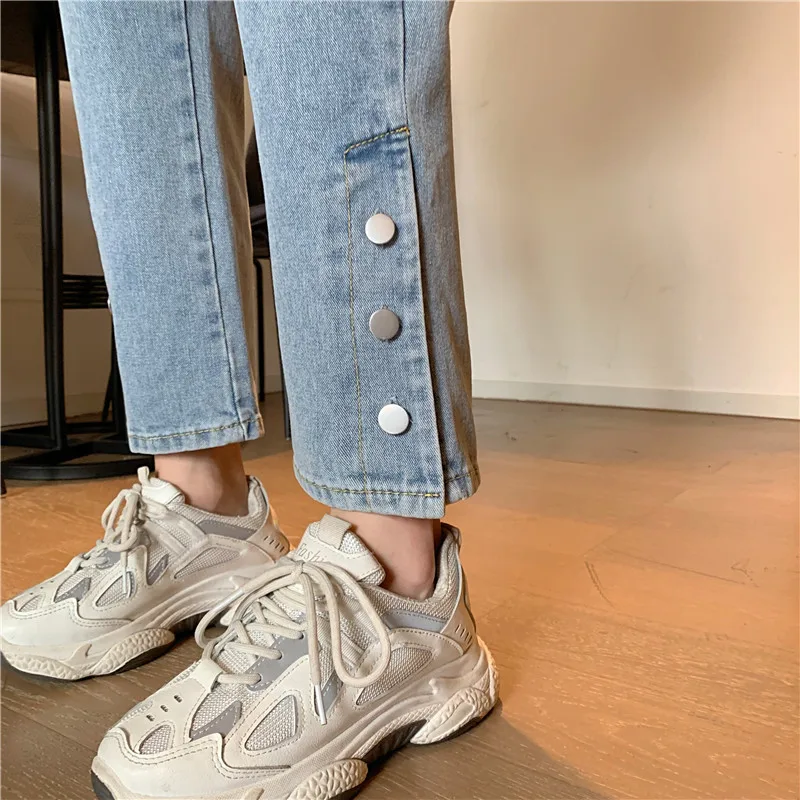 2021 Women High Waist Slim Denim Jeans Lady Korea Wide Leg Cut Straight Pants Cropped Slacks Autumn Loose Thin Buttons Trousers
2021 Women High Waist Slim Denim Jeans Lady Korea Wide Leg Cut Straight Pants Cropped Slacks Autumn Loose Thin Buttons Trousers