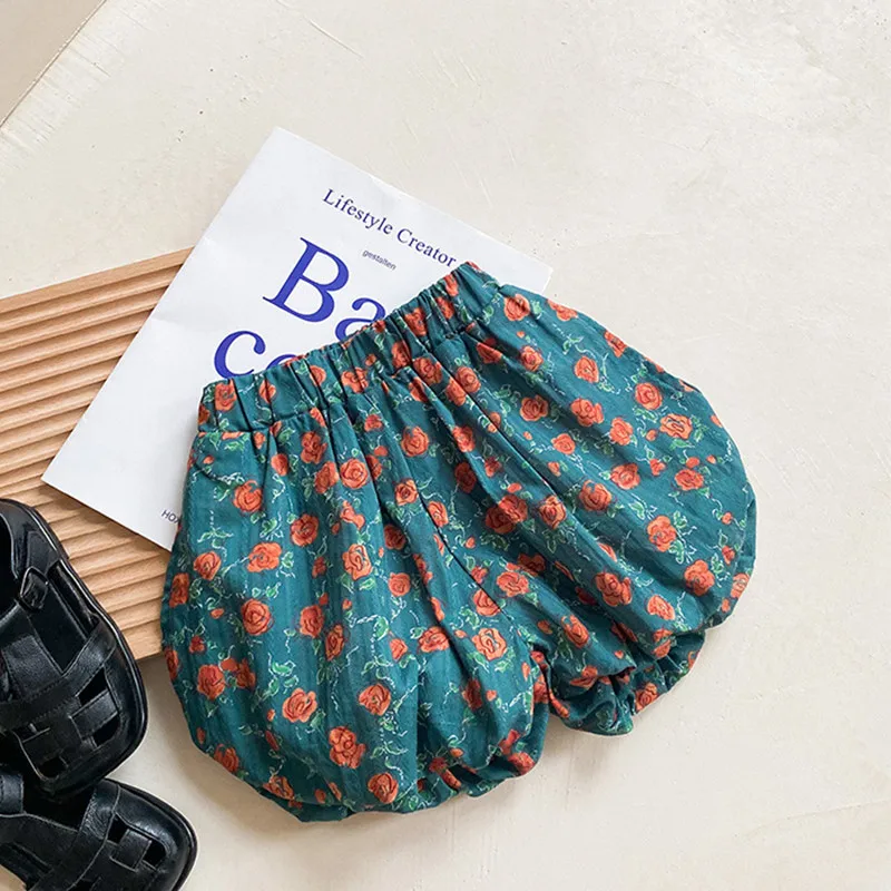 New Summer 2021 Baby Girls Floral Printed Shorts Korean Style Toddlers Kids Lantern Shorts
New Summer 2021 Baby Girls Floral Printed Shorts Korean Style Toddlers Kids Lantern Shorts