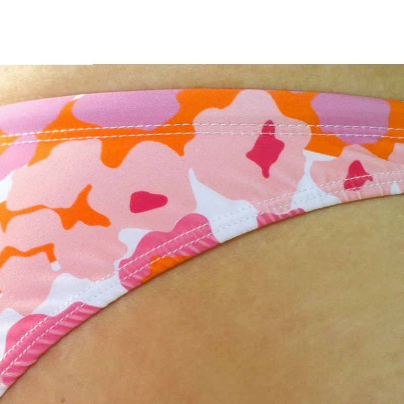 2020 Brand Mens swim Briefs beach surfing Board shorts Sexy Bikini Waterproof Printing swimming suit Trunks Sports swimwear
2020 Brand Mens swim Briefs beach surfing Board shorts Sexy Bikini Waterproof Printing swimming suit Trunks Sports swimwear