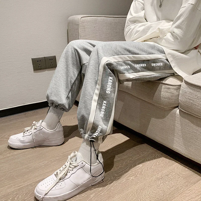 Trousers For Men Loose Straight Leg Casual Pants With Drawstring Harem Pants Streetwear Hip Hop Joggers Man Harajuku Sweatpants
Trousers For Men Loose Straight Leg Casual Pants With Drawstring Harem Pants Streetwear Hip Hop Joggers Man Harajuku Sweatpants