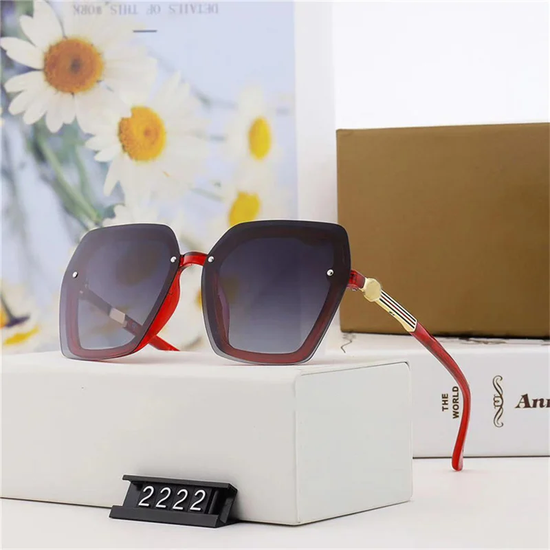 Градиентные Модные солнцезащитные очки женские большие пластиковые брендовые дизайнерские женские солнцезащитные очки Uv400
Градиентные Модные солнцезащитные очки женские большие пластиковые брендовые дизайнерские женские солнцезащитные очки Uv400