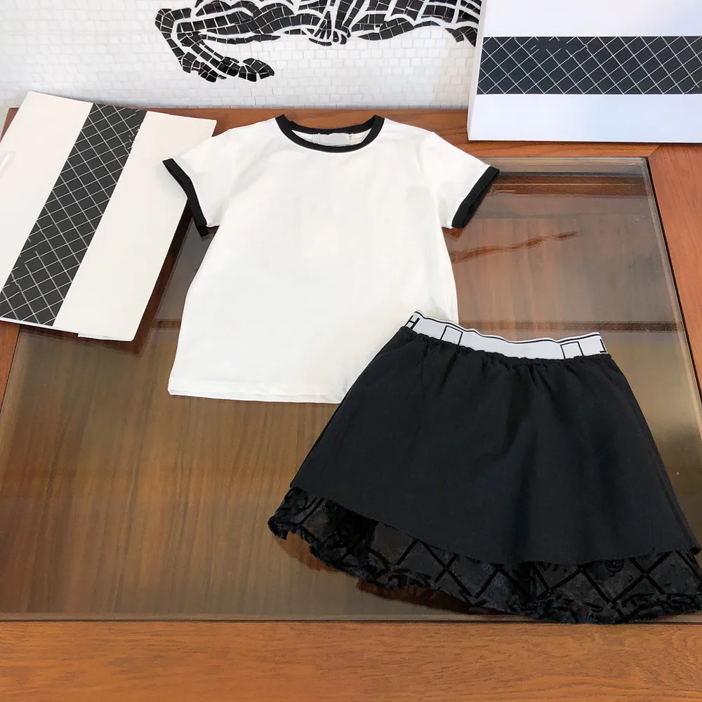High-end children's clothing summer girls T-shirt bubble short-sleeved 2021 medium and large children's loose skirt pants fresh
High-end children's clothing summer girls T-shirt bubble short-sleeved 2021 medium and large children's loose skirt pants fresh