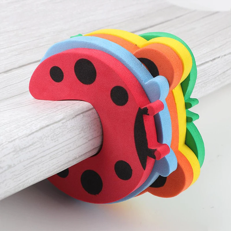 3pcs/lot Protection Baby Safety Cute Animal Security Door Stopper Baby Card Lock Newborn Care Child Finger Protector
3pcs/lot Protection Baby Safety Cute Animal Security Door Stopper Baby Card Lock Newborn Care Child Finger Protector