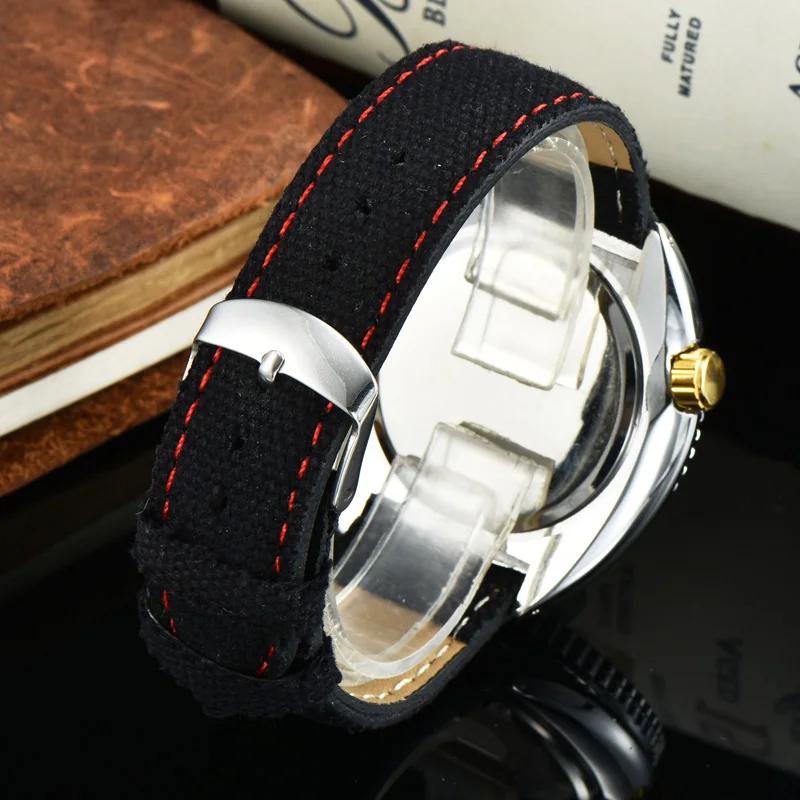 Round shape Men Watch Luxury Top Brand AAA Quartz Watch Leather Strap Sports Waterproof Clock Crystal mirror Reloj de hombre
Round shape Men Watch Luxury Top Brand AAA Quartz Watch Leather Strap Sports Waterproof Clock Crystal mirror Reloj de hombre