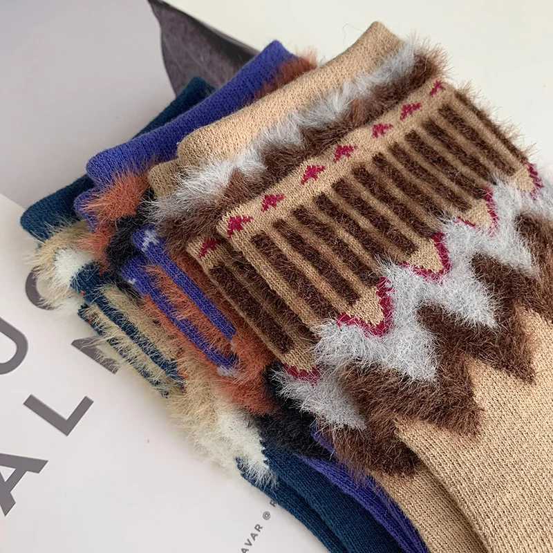 2020 Winter Sock Vintage Print 5 Color Socks Women Christmas Harajuku Socks Women Warm Socks
2020 Winter Sock Vintage Print 5 Color Socks Women Christmas Harajuku Socks Women Warm Socks